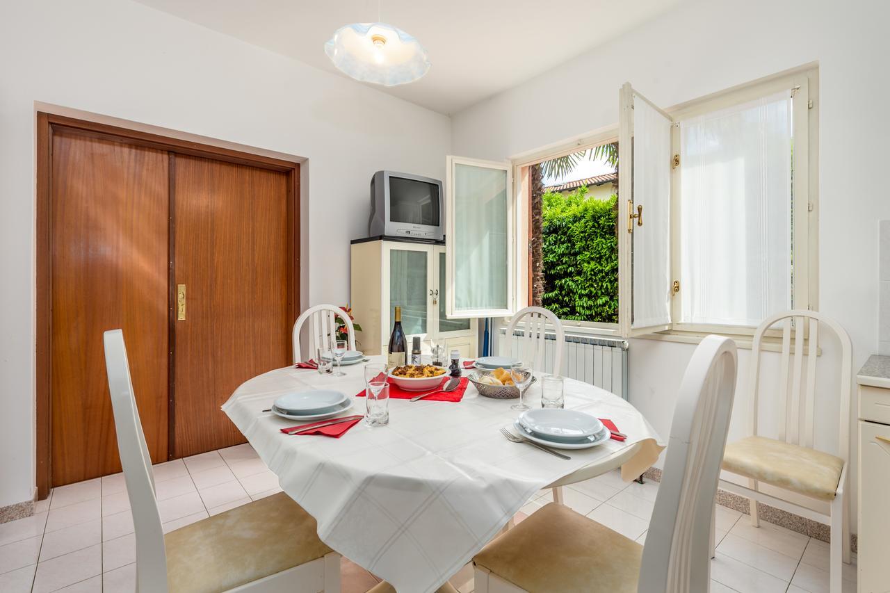 Rona Apartments Ani Ičići Dış mekan fotoğraf